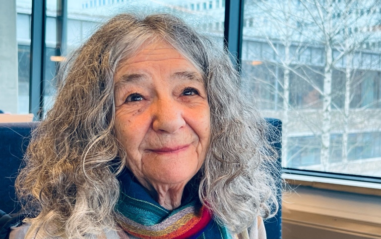 Harriet 78 år.